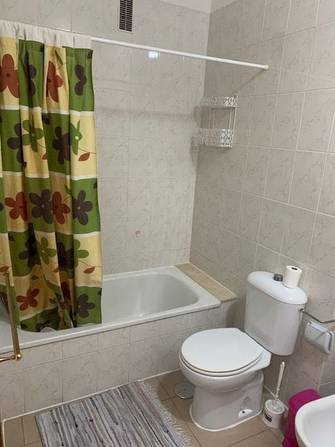 1 soveværelse Lejlighed til leje i Los Cristianos - € 1.500 (Ref: 9176201)