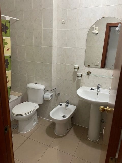 1 soveværelse Lejlighed til leje i Los Cristianos - € 1.500 (Ref: 9176201)