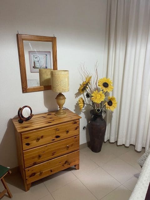 1 soveværelse Lejlighed til leje i Los Cristianos - € 1.500 (Ref: 9176201)