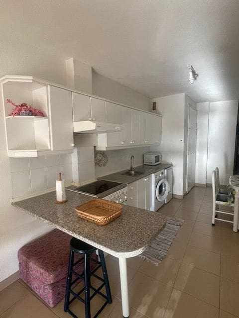 1 sypialnia Apartament do wynajęcia w Los Cristianos - 1 250 € (Ref: 9176201)