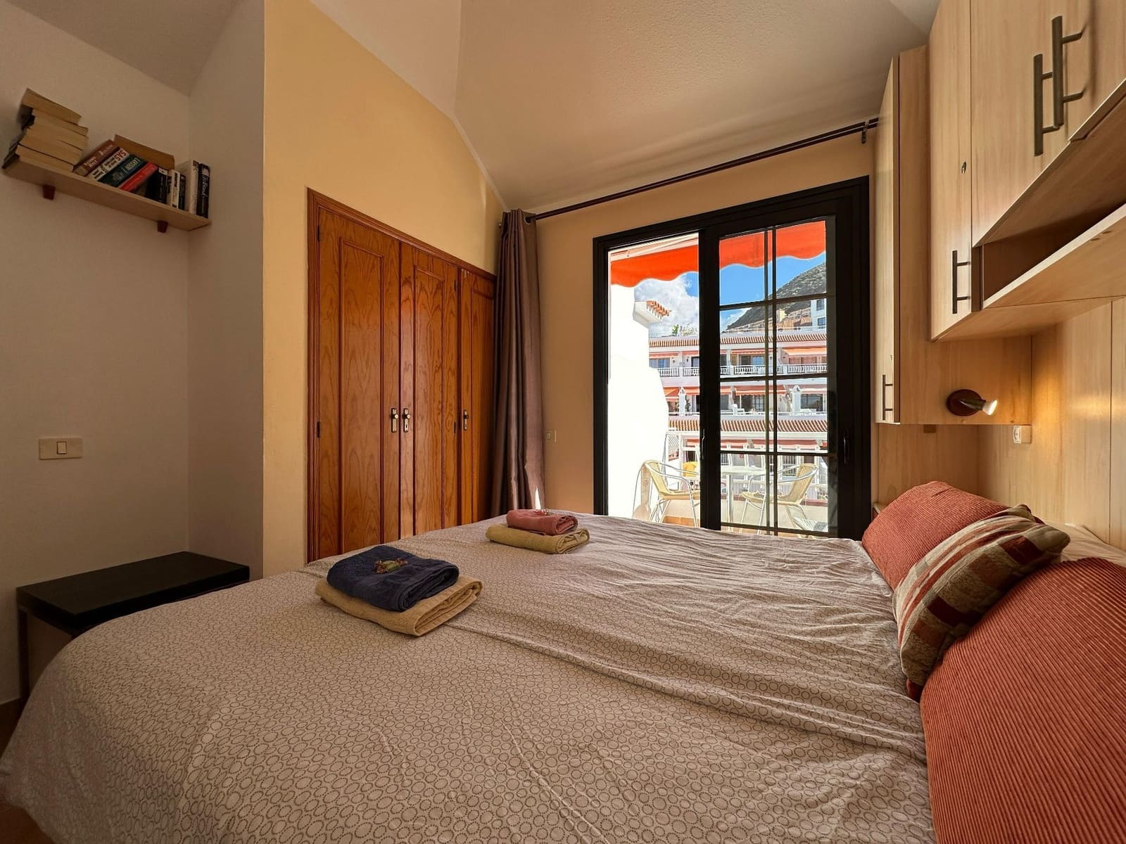 1 makuuhuone Huoneisto myytävänä paikassa Los Cristianos mukana uima-altaan - 290 000 € (Ref: 9186670)