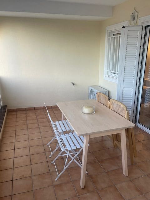 1 bedroom Apartment for rent in Los Cristianos with pool - € 1,500 (Ref: 9436812)