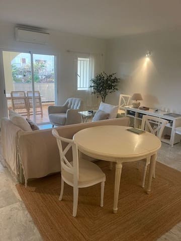 1 soverom Leilighet til salgs i Los Cristianos, Arona med svømmebasseng - € 300 000 (Ref: 9554597)