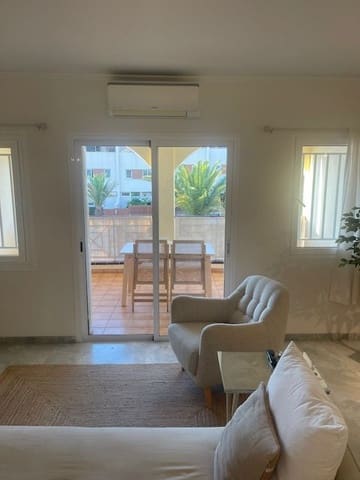 1 soverom Leilighet til salgs i Los Cristianos, Arona med svømmebasseng - € 300 000 (Ref: 9554597)