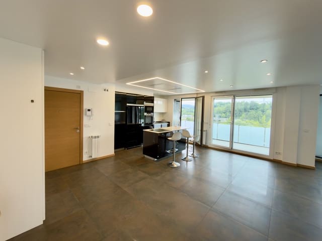 2 sypialnia Apartament do wynajęcia w Donostia-San Sebastián z basenem garażem - 2 950 € (Ref: 10029961)