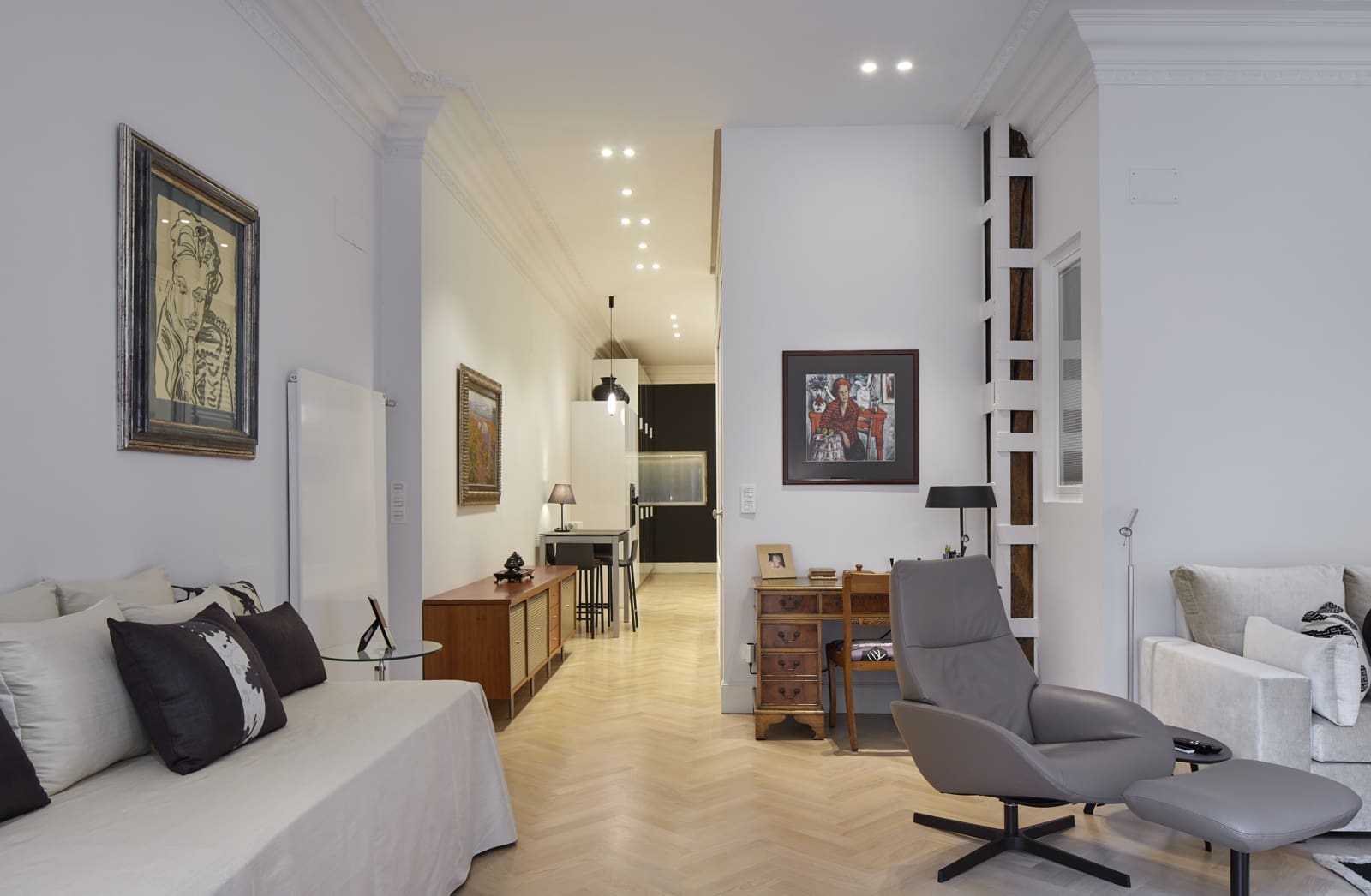 2 bedroom Apartment for rent in Donostia-San Sebastian - € 8,000 (Ref: 7739225)