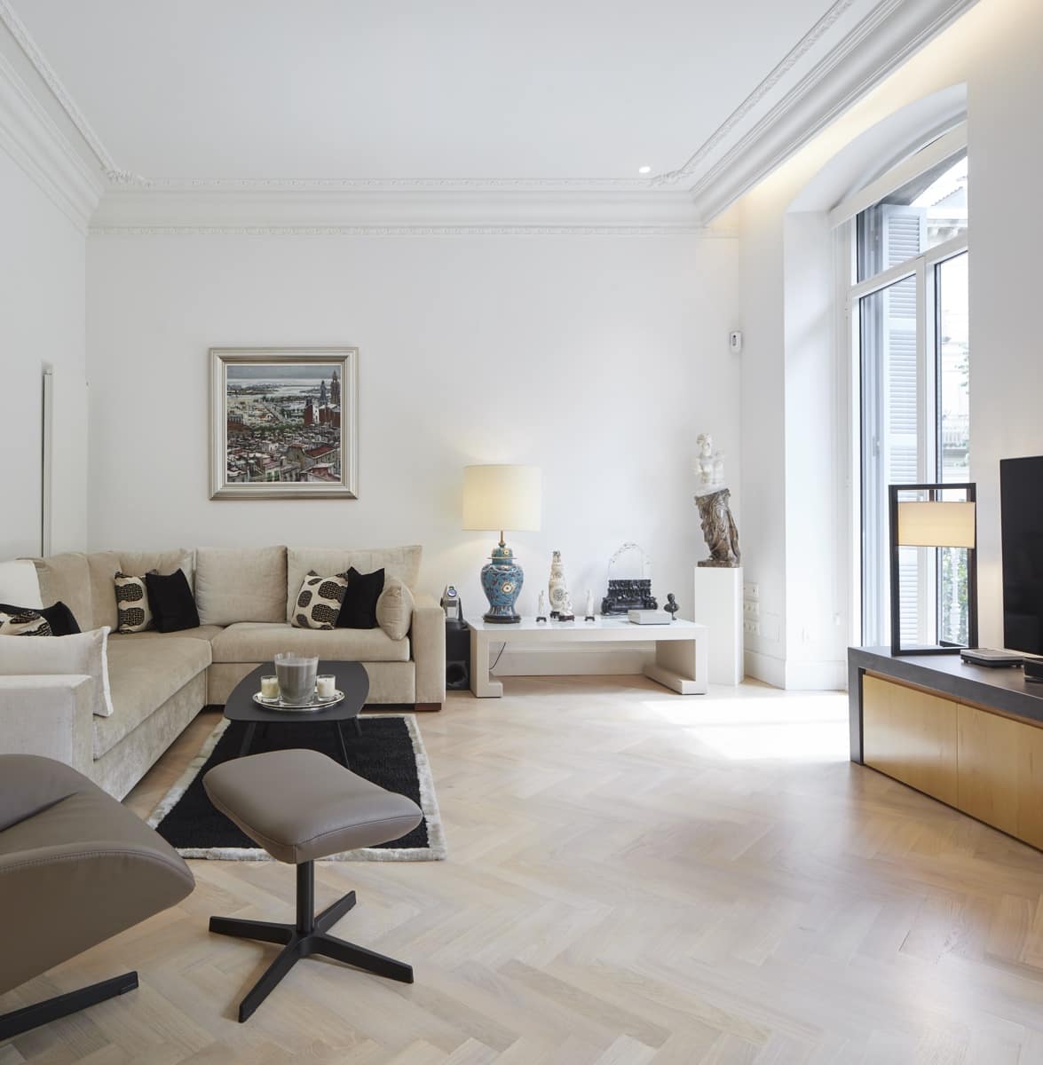 2 bedroom Apartment for rent in Donostia-San Sebastian - € 8,000 (Ref: 7739225)