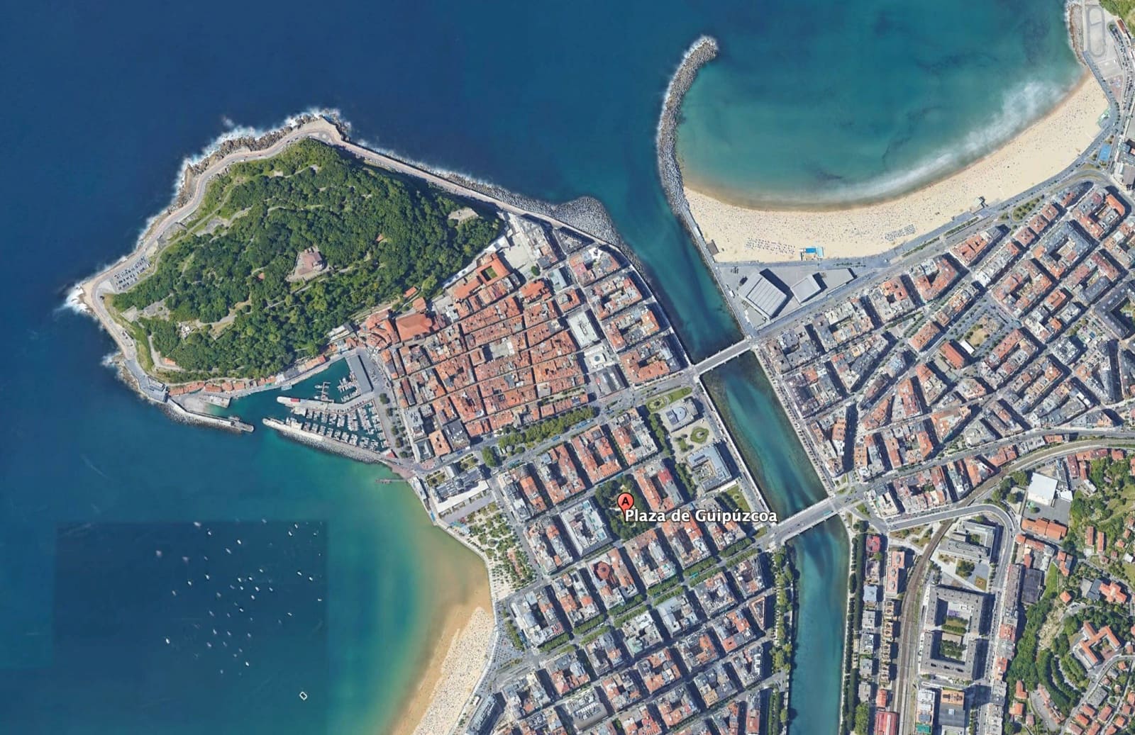 2 bedroom Apartment for rent in Donostia-San Sebastian - € 8,000 (Ref: 7739225)