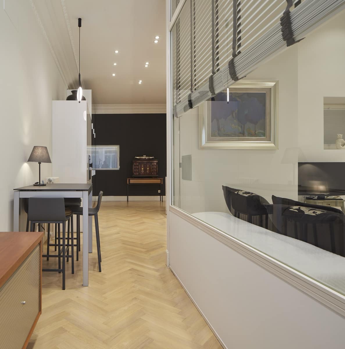 2 bedroom Apartment for rent in Donostia-San Sebastian - € 8,000 (Ref: 7739225)