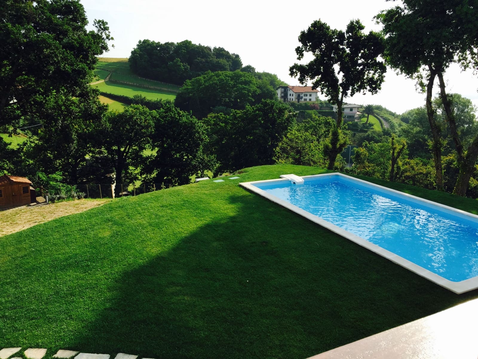 4 soveværelse Semi-Rækkehus til salg i Hondarribia med swimmingpool garage - € 1.600.000 (Ref: 7739226)