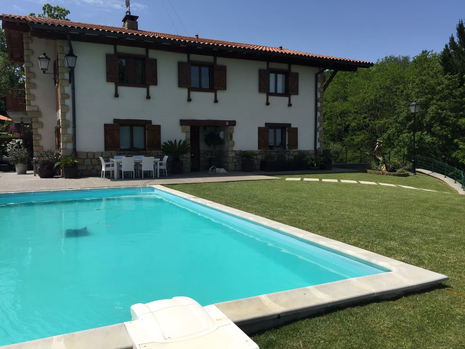 4 soveværelse Semi-Rækkehus til salg i Hondarribia med swimmingpool garage - € 1.600.000 (Ref: 7739226)