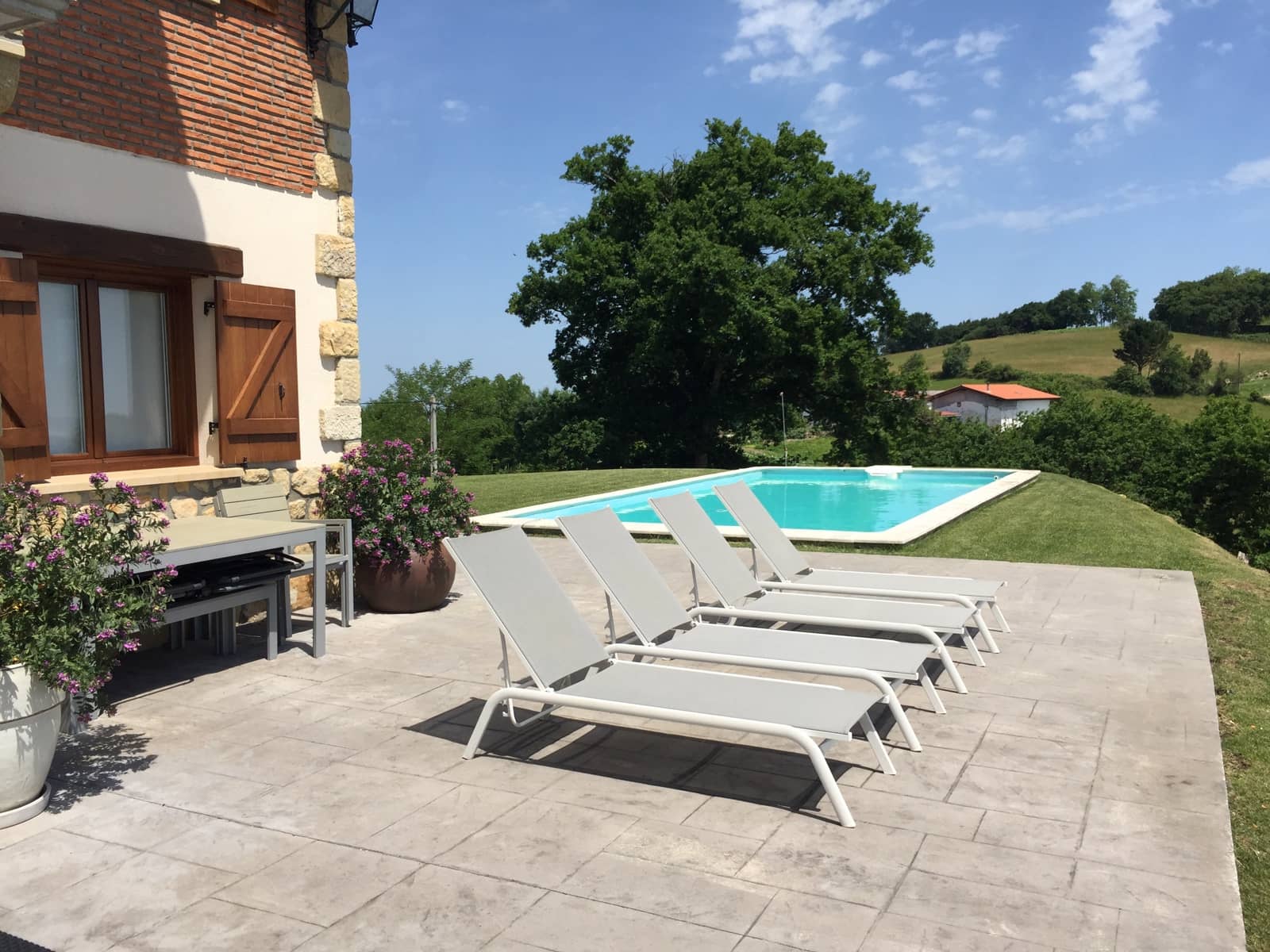 4 soveværelse Semi-Rækkehus til salg i Hondarribia med swimmingpool garage - € 1.600.000 (Ref: 7739226)