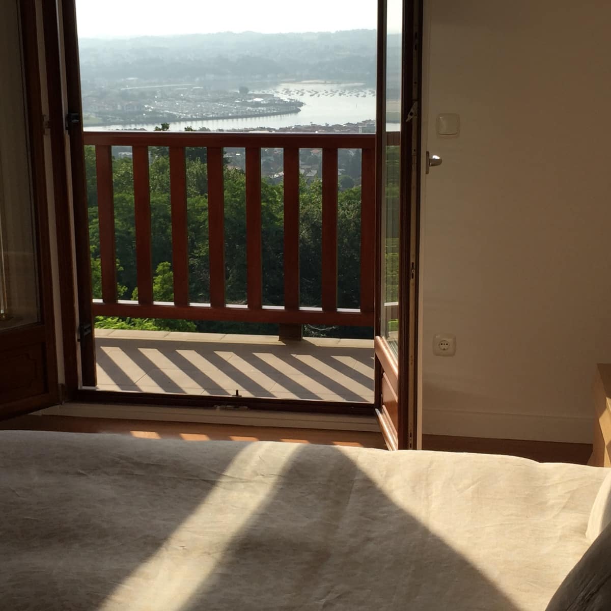 4 soveværelse Semi-Rækkehus til salg i Hondarribia med swimmingpool garage - € 1.600.000 (Ref: 7739226)