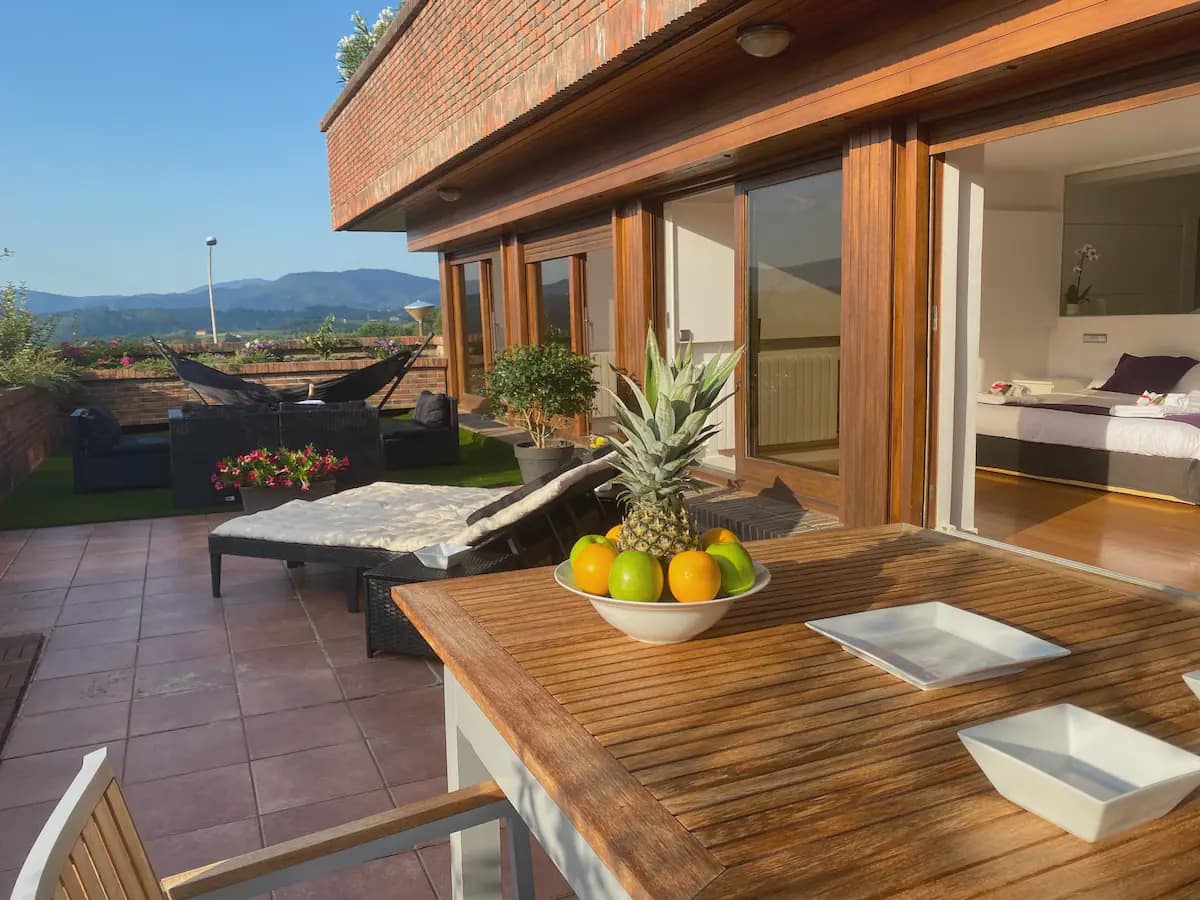 4 soveværelse Lejlighed til leje i Donostia-San Sebastian med swimmingpool garage - € 14.000 (Ref: 8130531)