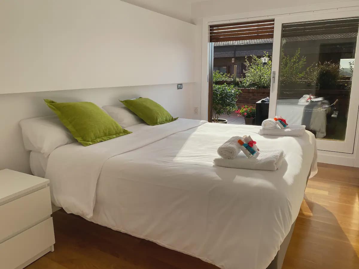 4 soveværelse Lejlighed til leje i Donostia-San Sebastian med swimmingpool garage - € 14.000 (Ref: 8130531)