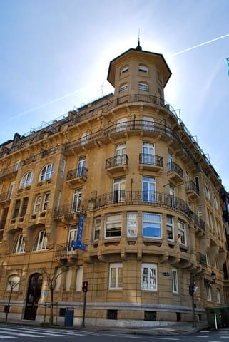 4 bedroom Apartment for rent in Donostia-San Sebastián with garage - € 2,600 (Ref: 8146997)