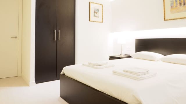 4 bedroom Apartment for rent in Donostia-San Sebastián with garage - € 2,600 (Ref: 8146997)