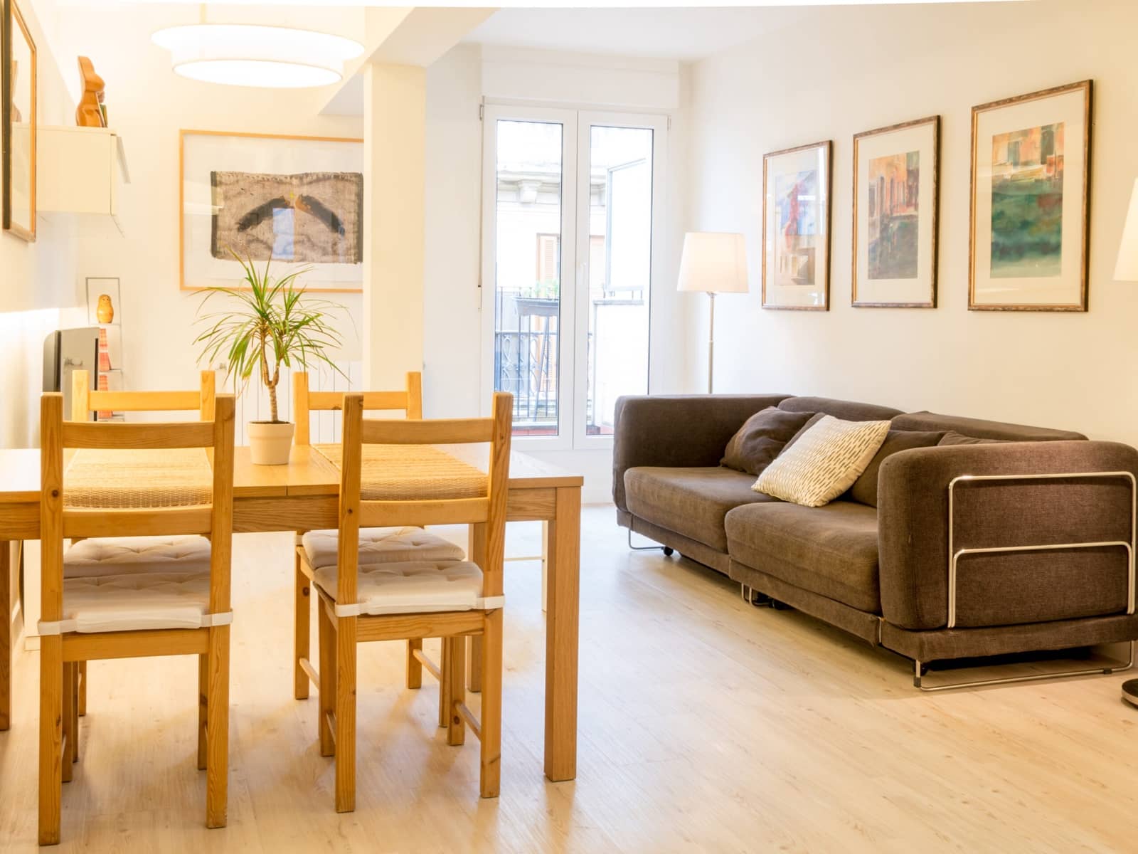 3 bedroom Apartment for rent in Donostia-San Sebastian with garage - € 2,400 (Ref: 8151042)