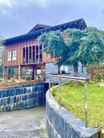 4 slaapkamer Villa te koop in Olaberria met zwembad garage - € 1.690.000 (Ref: 8537887)