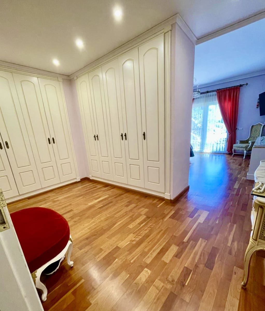 5 camera da letto Villa in vendita in Oropesa  con piscina garage - 999.000 € (Rif: 9072761)