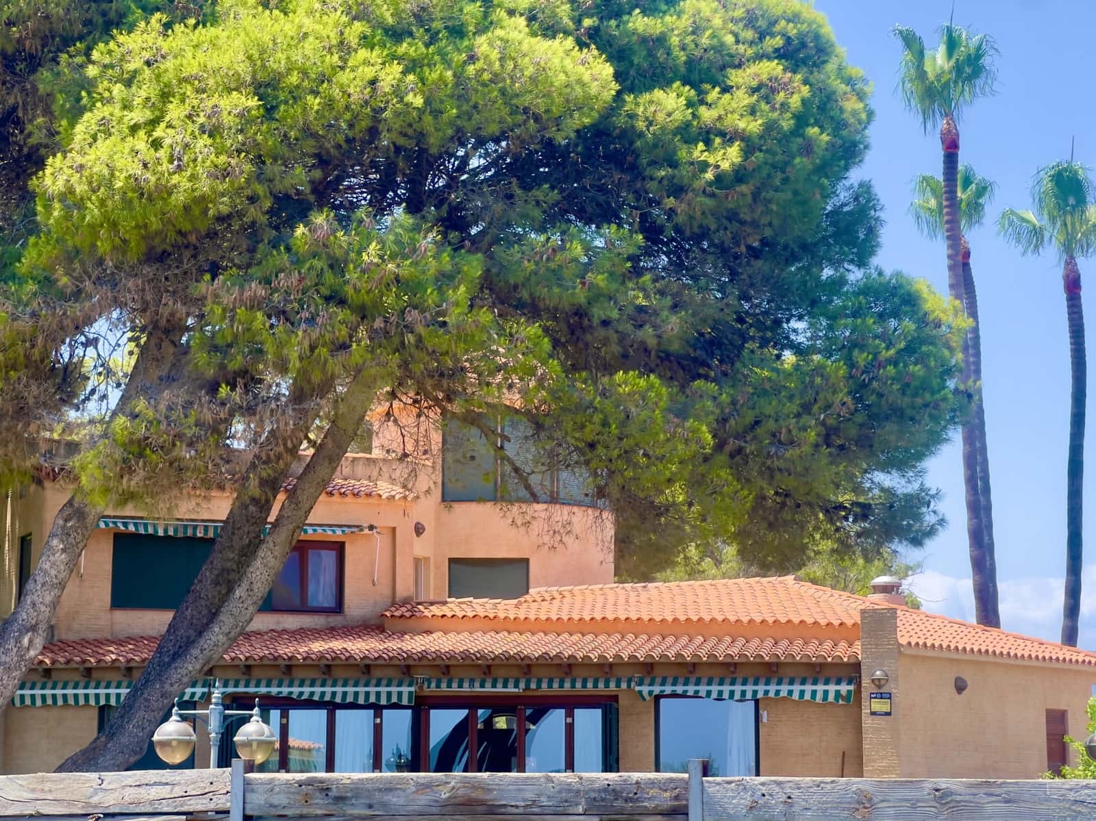 5 soveværelse Villa til salg i Cabanes med swimmingpool garage - € 1.450.000 (Ref: 9097745)