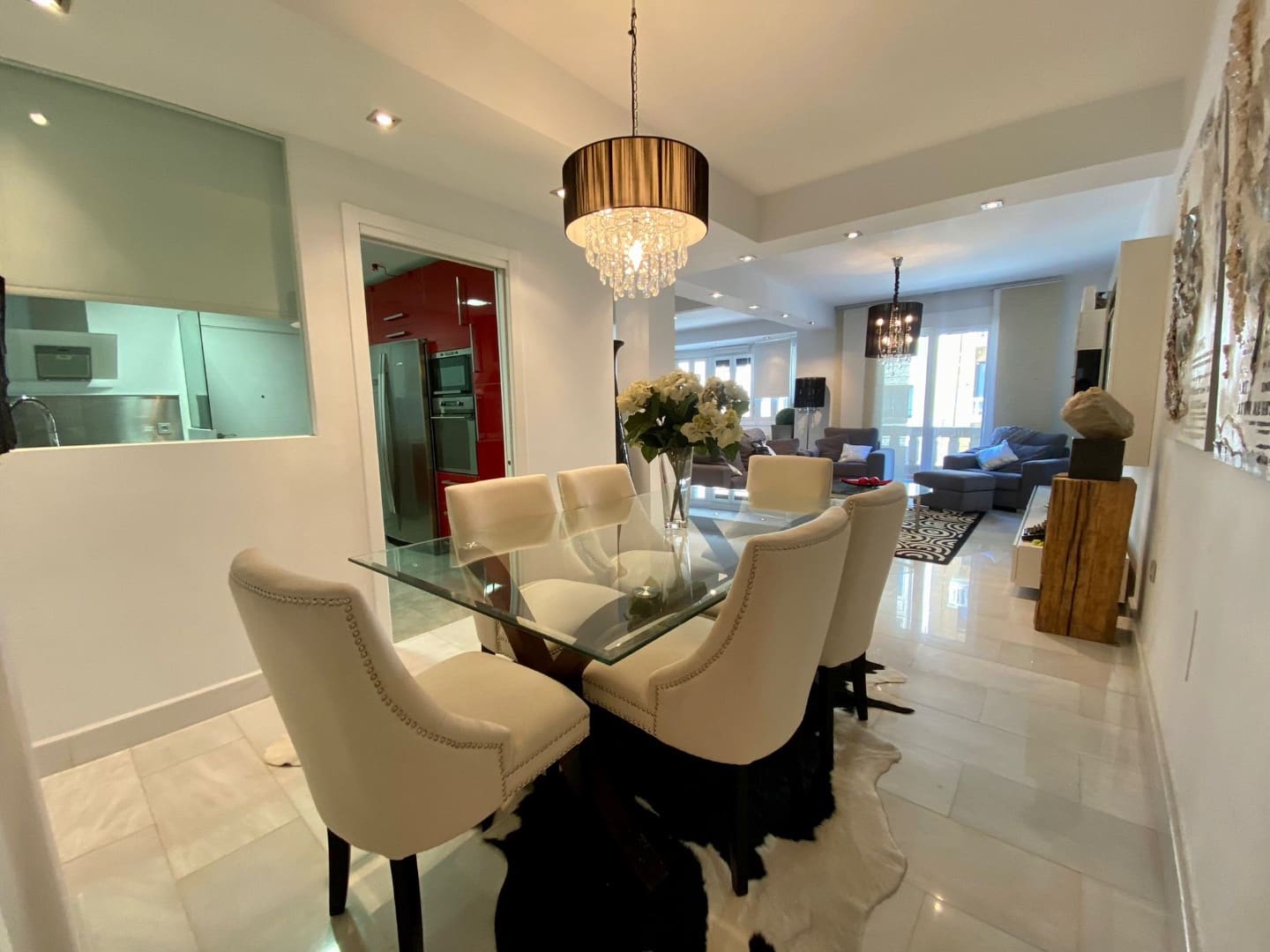 4 bedroom Apartment for sale in Donostia-San Sebastian - € 1,280,000 (Ref: 9827992)