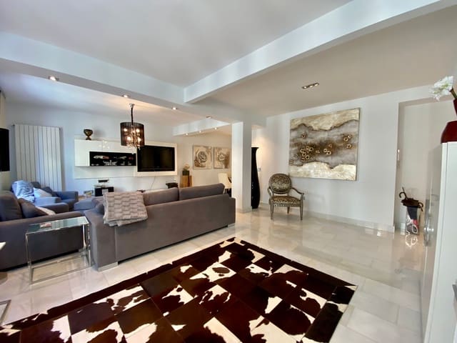 Apartamento de 4 habitaciones en Donostia-San Sebastián en venta - 1.280.000 € (Ref: 9827992)