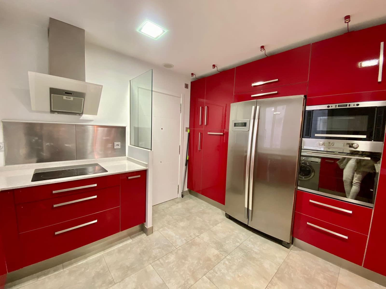 4 bedroom Apartment for sale in Donostia-San Sebastian - € 1,280,000 (Ref: 9827992)