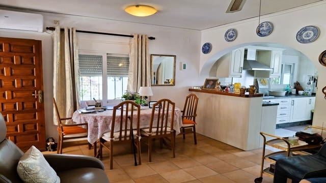 3 bedroom Villa for sale in Moraira, Teulada-Moraira with pool - € 429,000 (Ref: 9209548)