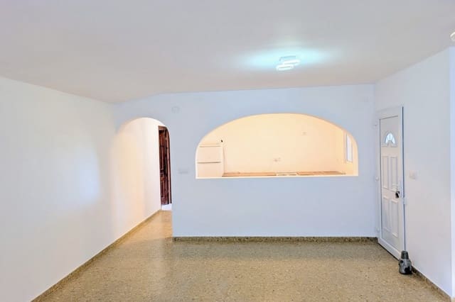 3 bedroom Villa for sale in Moraira, Teulada-Moraira - € 595,000 (Ref: 9474486)