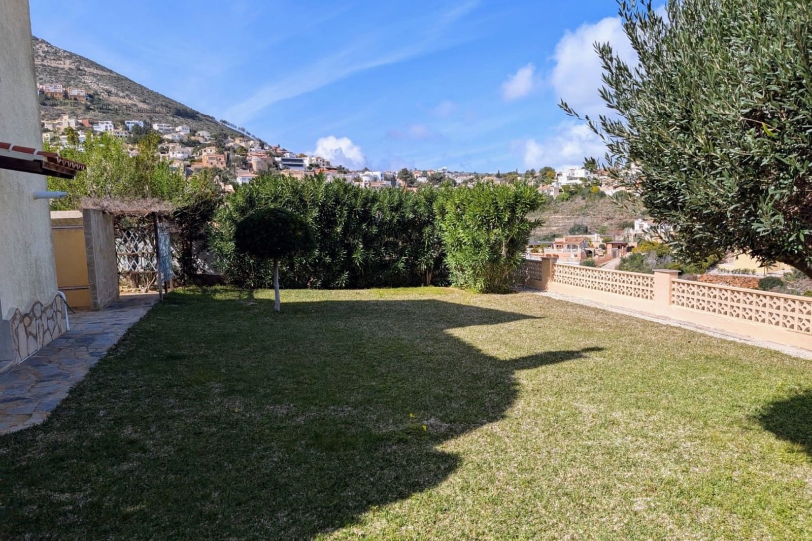 3 sypialnia Willa na sprzedaż w Cumbre del Sol z basenem - 499 000 € (Ref: 9474488)