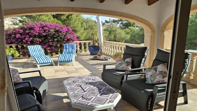 3 bedroom Villa for sale in Montemar, Benissa with pool - € 525,000 (Ref: 9474493)