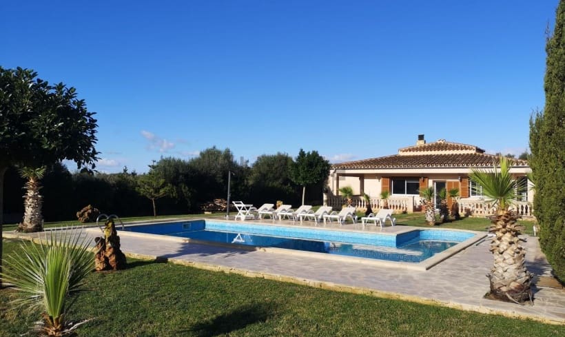 3 bedroom Finca/Country House for rent in Campos with pool - € 4,200 (Ref: 9411405)