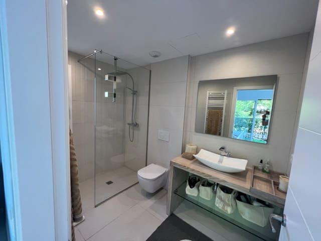 3 bedroom Townhouse for sale in Sol de Mallorca with pool - € 755,000 (Ref: 9411433)