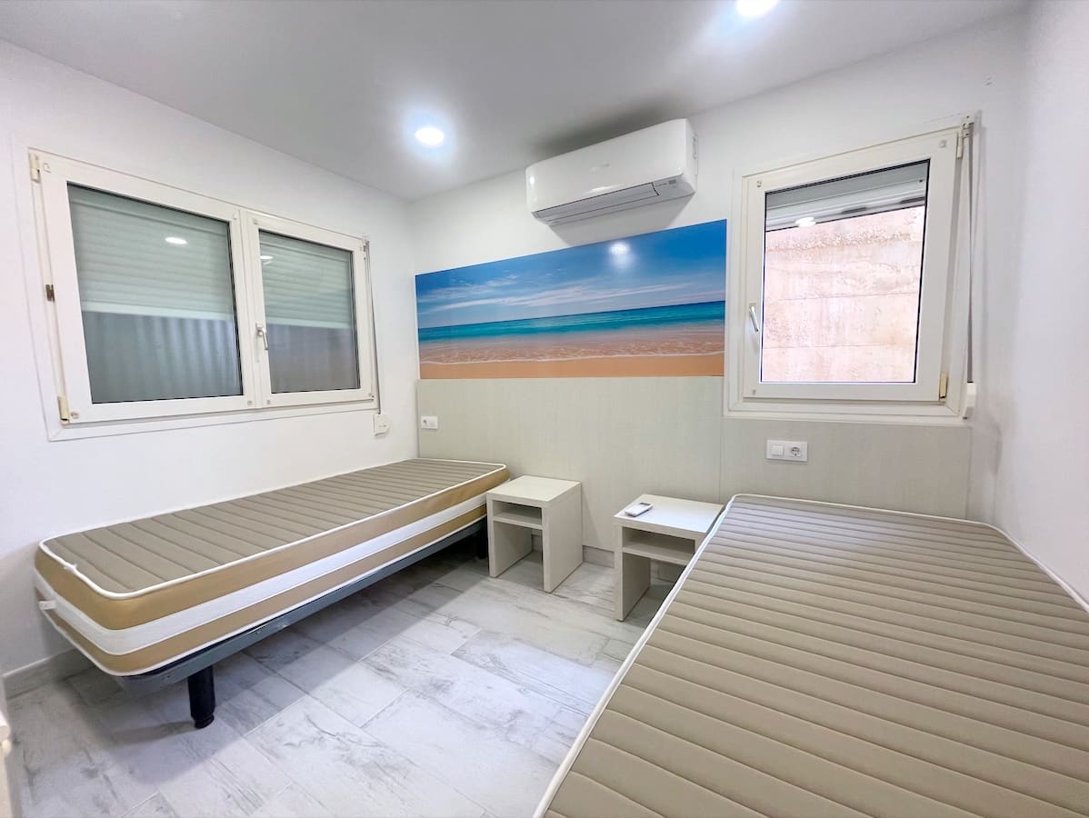 2 bedroom Apartment for rent in Peguera / Paguera - € 2,280 (Ref: 9411453)