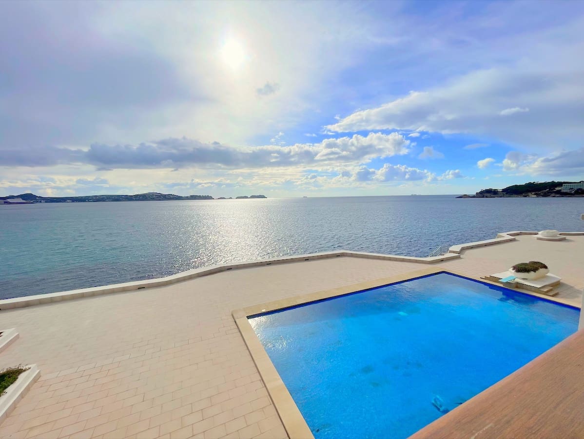 2 bedroom Apartment for rent in Peguera / Paguera - € 2,280 (Ref: 9411453)