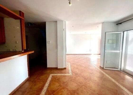 3 bedroom Villa for rent in Santa Ponsa - € 2,500 (Ref: 9411454)