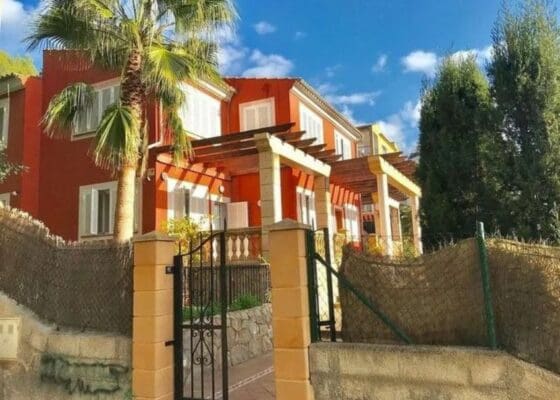 3 soveværelse Villa til leje i Santa Ponsa, Calvià - € 2.500 (Ref: 9411454)