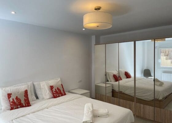 5 bedroom Townhouse for rent in Costa d'en Blanes with pool - € 4,000 (Ref: 9411462)