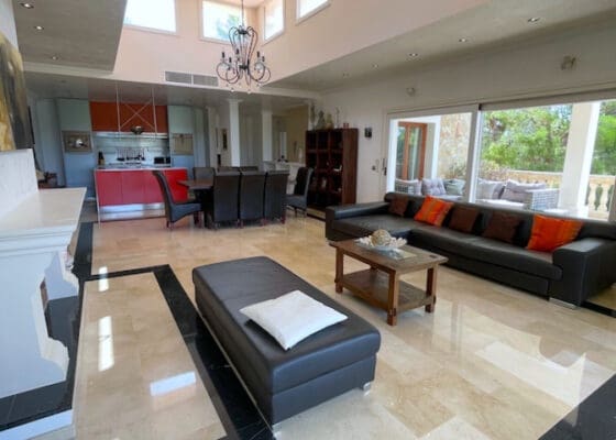 3 bedroom Villa for sale in Costa de la Calma with pool - € 2,650,000 (Ref: 9411463)