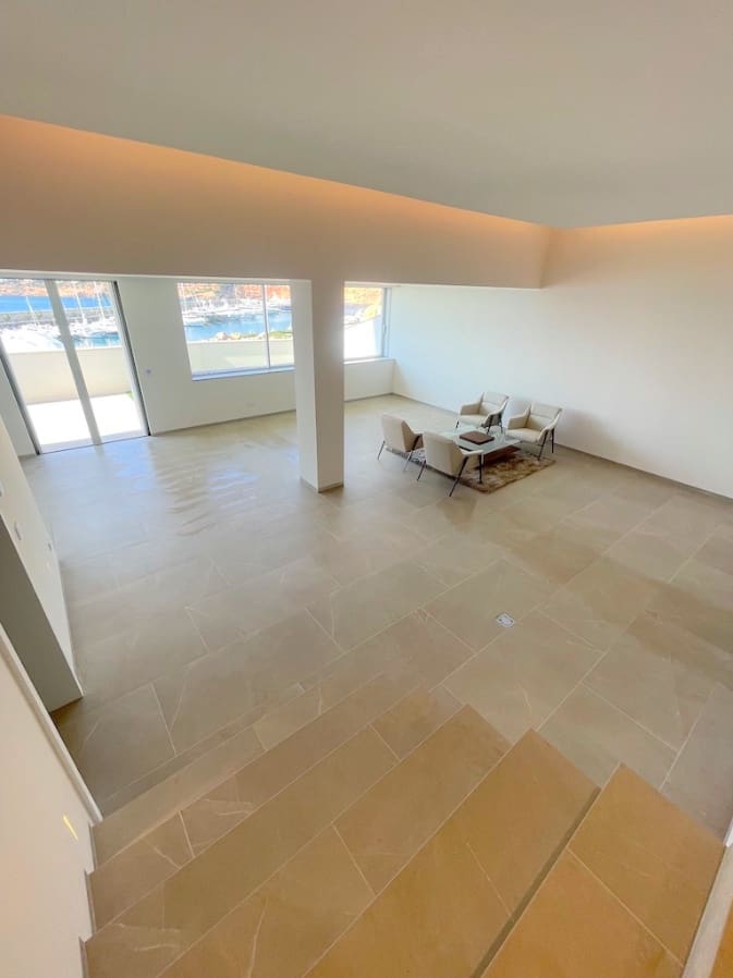 4 bedroom Villa for sale in Santa Ponsa with pool garage - € 9,850,000 (Ref: 9411469)