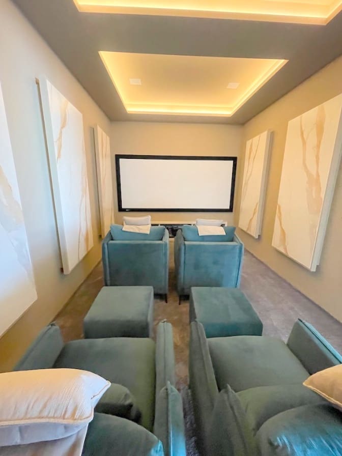 4 bedroom Villa for sale in Santa Ponsa with pool garage - € 9,850,000 (Ref: 9411469)