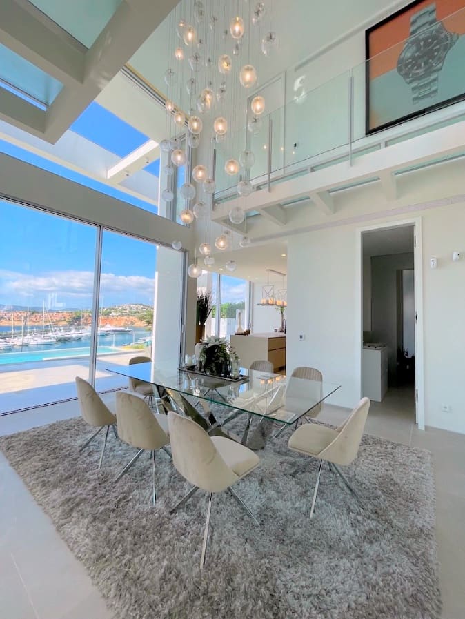 4 bedroom Villa for sale in Santa Ponsa with pool garage - € 9,850,000 (Ref: 9411469)