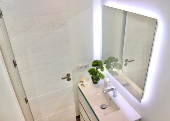 3 bedroom Apartment for sale in Cala Mayor, Palma de Mallorca with garage - € 1,650,000 (Ref: 9411474)