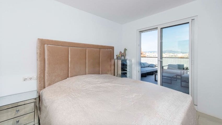 3 bedroom Penthouse for sale in Palma de Mallorca - € 1,200,000 (Ref: 9411481)