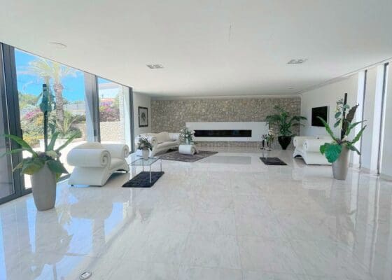 4 bedroom Villa for sale in Santa Ponsa with pool - € 6,900,000 (Ref: 9411491)