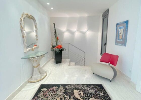 4 bedroom Villa for sale in Santa Ponsa with pool - € 6,900,000 (Ref: 9411491)