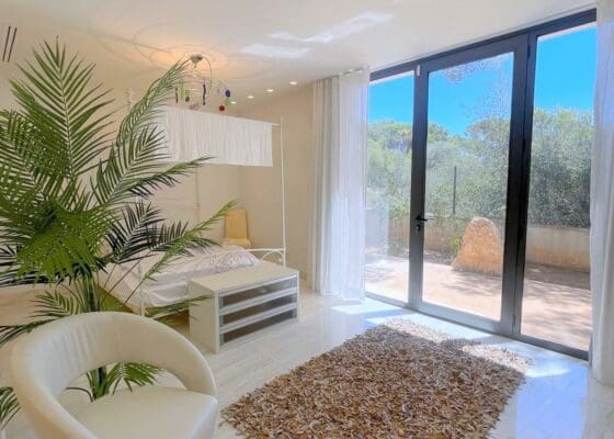 4 bedroom Villa for sale in Santa Ponsa with pool - € 6,900,000 (Ref: 9411491)