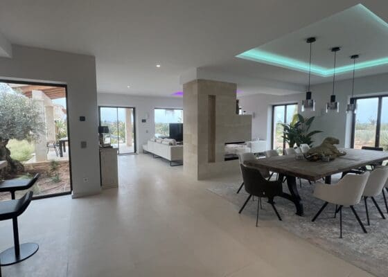 6 bedroom Finca/Country House for rent in Santanyi with pool - € 8,500 (Ref: 9411492)