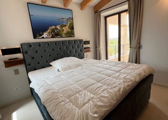 6 bedroom Finca/Country House for rent in Santanyi with pool - € 8,500 (Ref: 9411492)